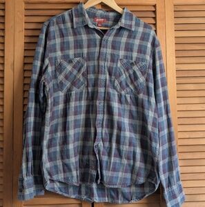 Arizona Men's Blue And Purple Plaid Shirt